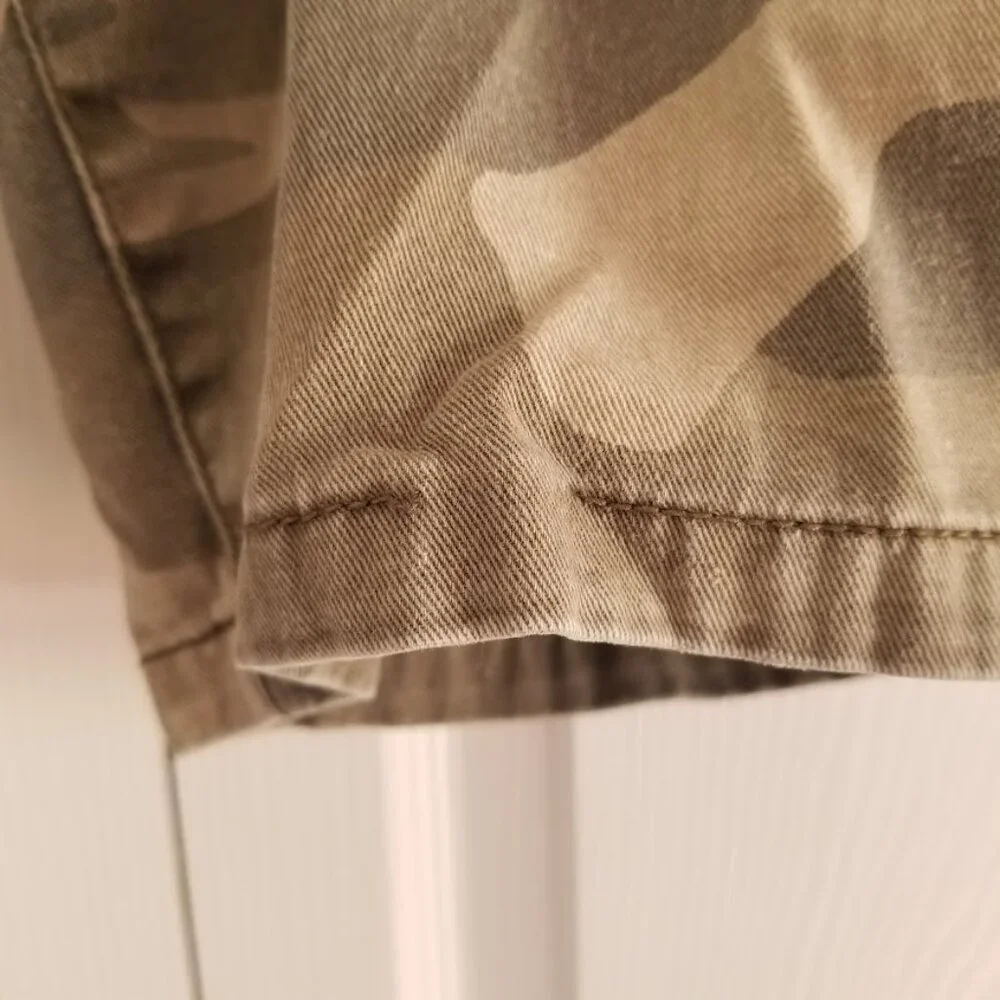 Ecko Unltd. Men's Shorts 36 Camouflage Cargo Vintage Y2K Pockets Camo Streetwear